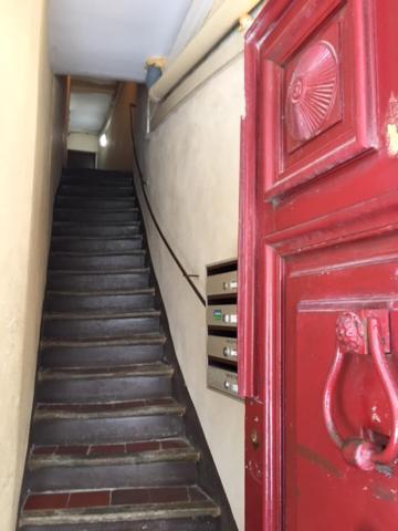 Appart Sympa Dans Le Vieux Nîmes Exteriör bild